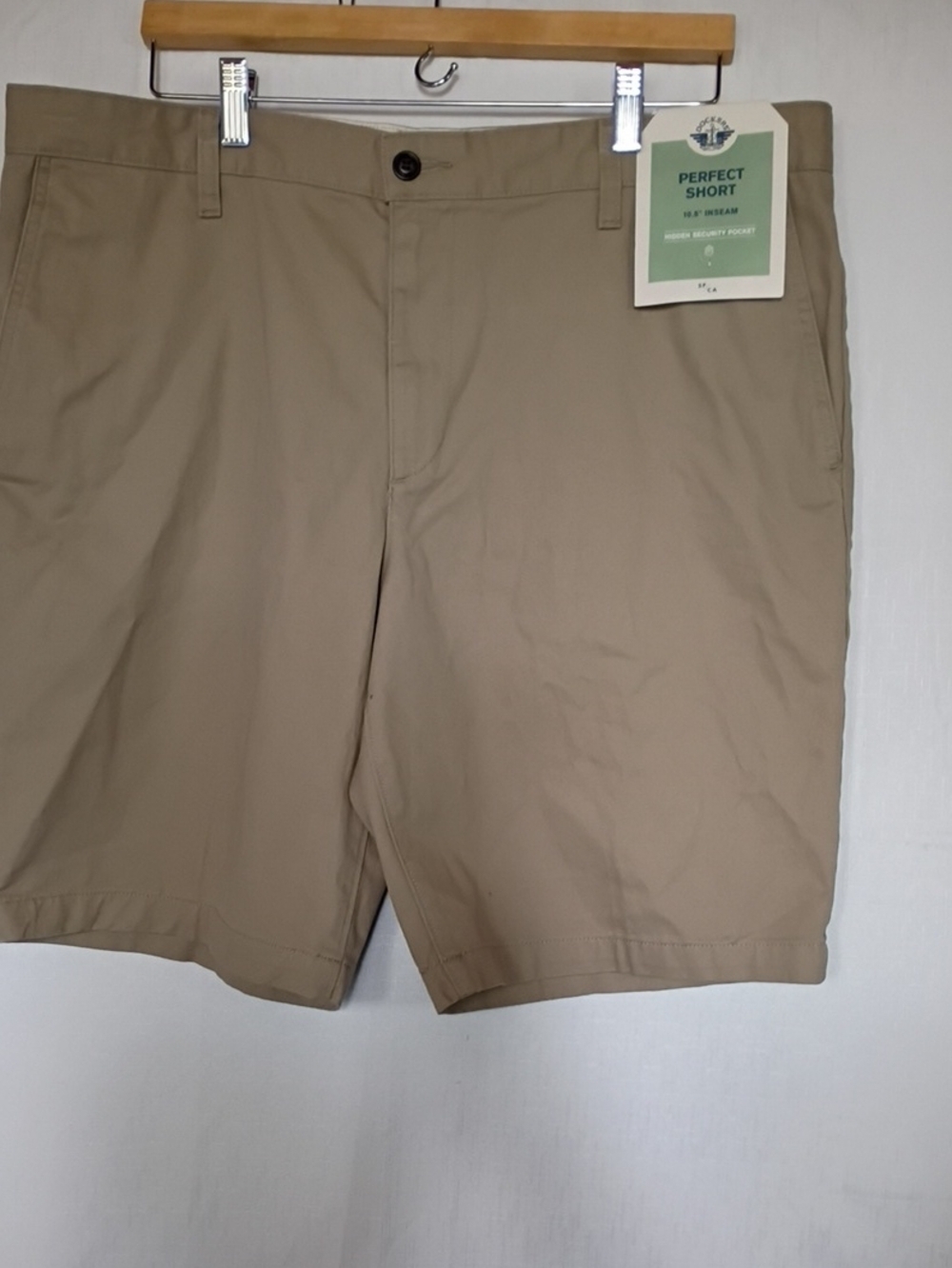 Dockers Men's Perfect Short Khaki Flat Front Size 48 Classic Fit New